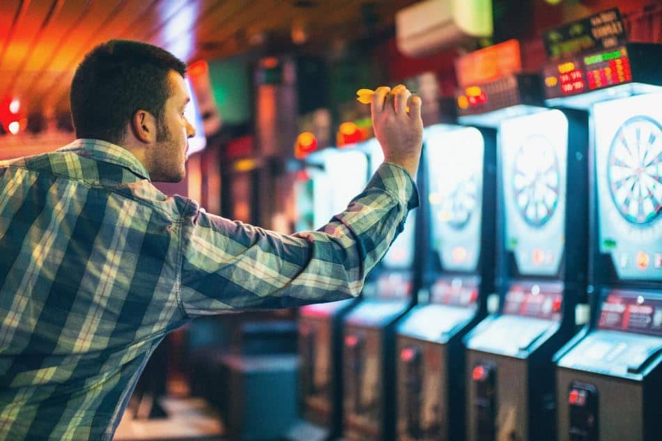 Darts Stance en Houding: Hoe Sta Je aan de Oche? [Gids 2026]